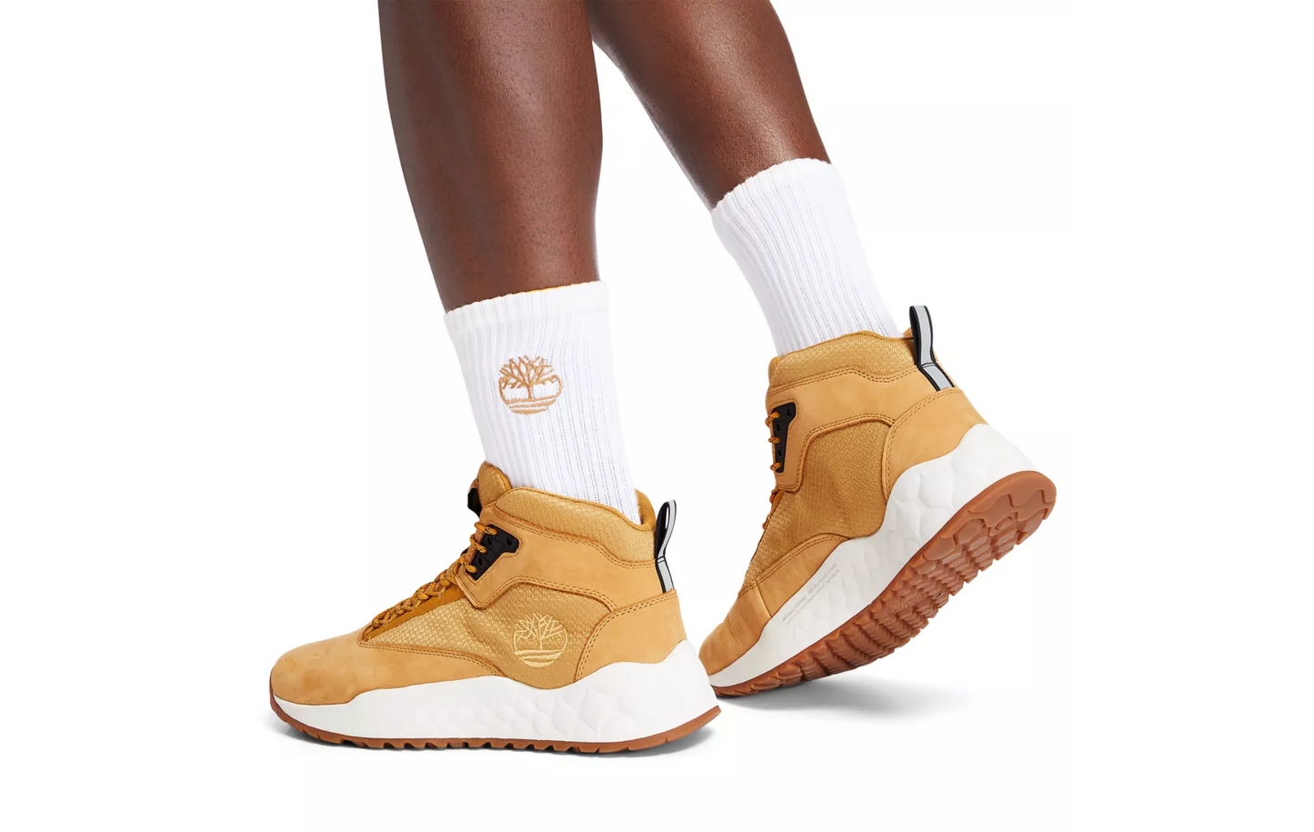 Solar Wave Low Sneaker